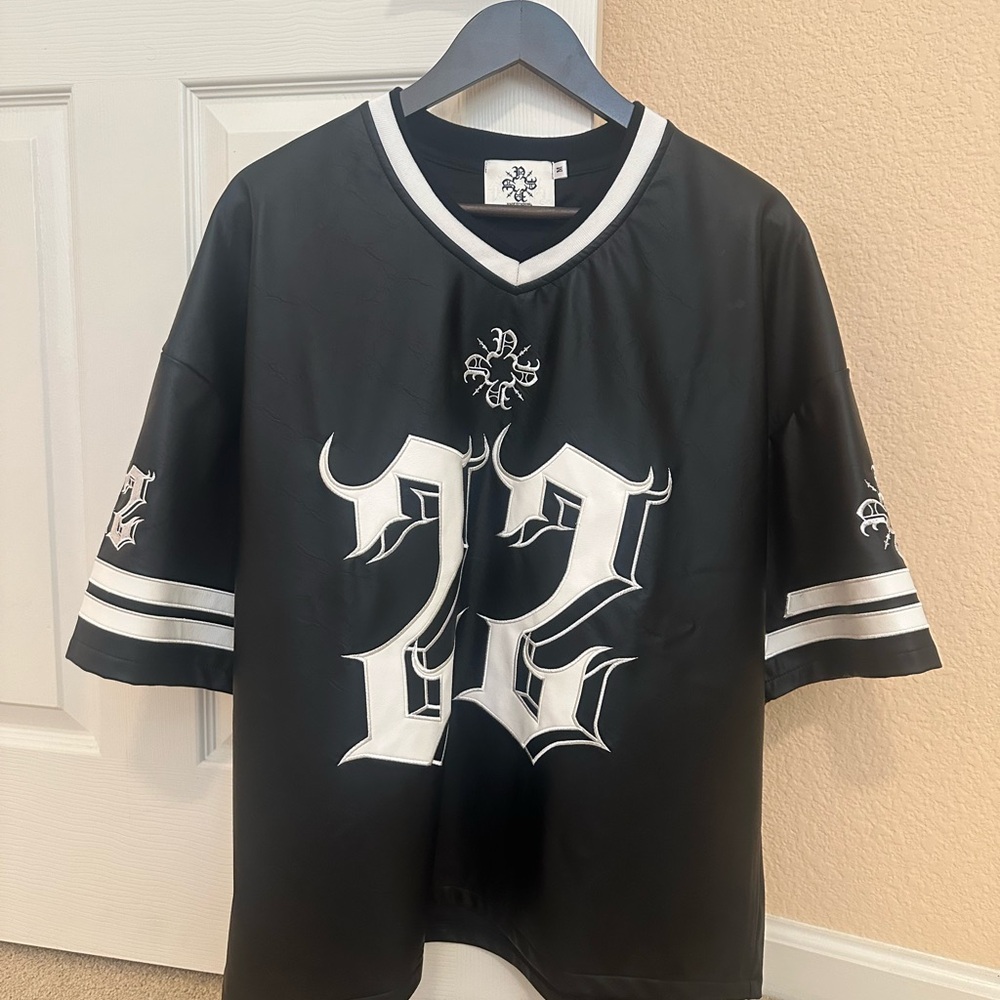 Black and White Men’s Leather Jersey